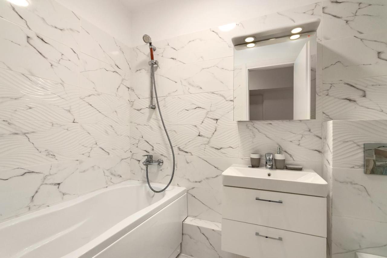 Vlad House Burebista Alba Iulia New Apartman Bukarest Kültér fotó